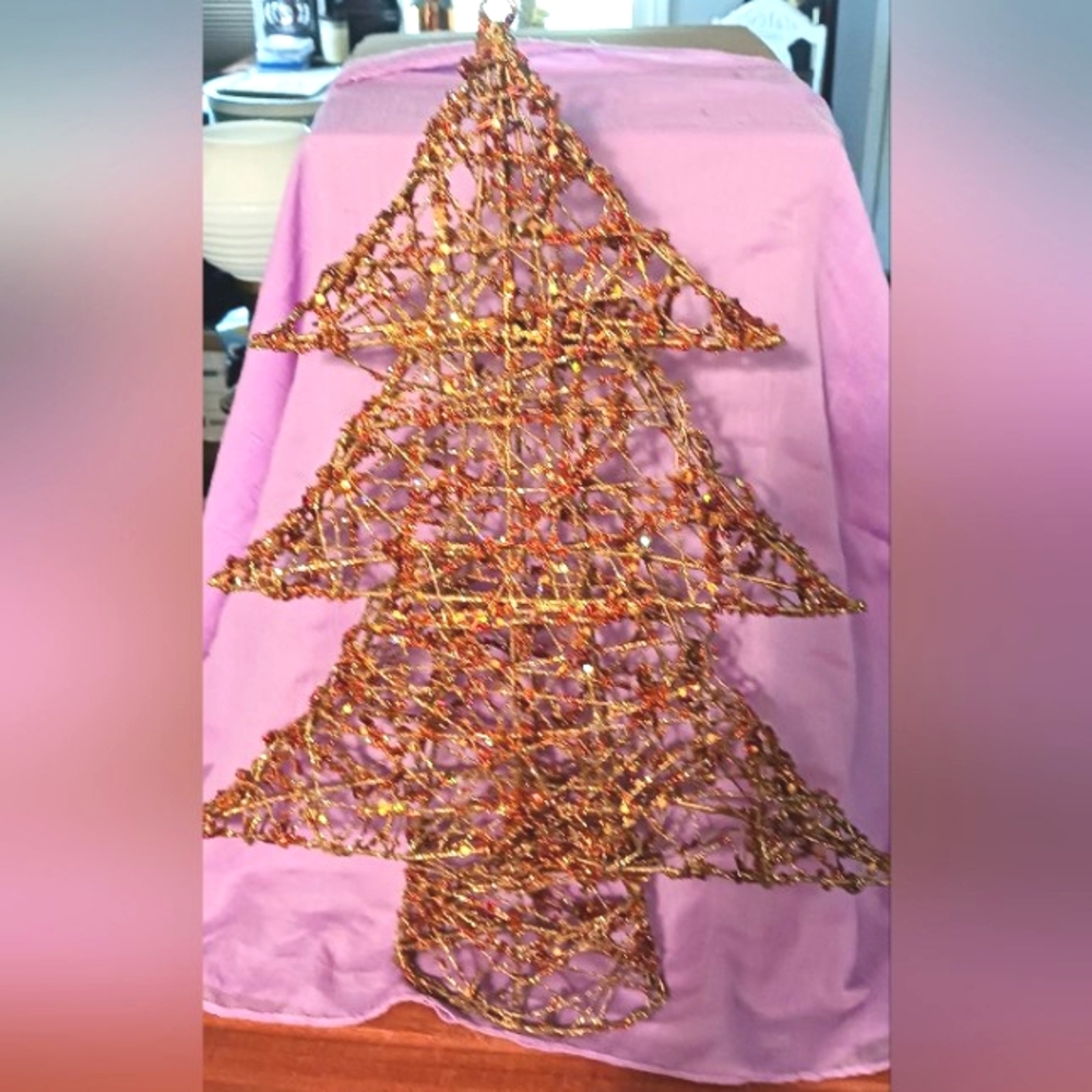 Glittery Wire Christmas Tree Decor